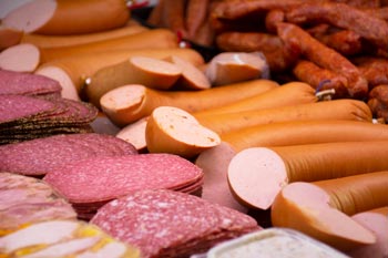 wurst-koenig_wurstfachgeschaeft-und-imbiss_theke_02