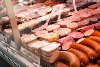 wurst-koenig_wurstfachgeschaeft-und-imbiss_theke_05